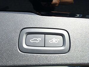 Volvo  Ultra T6 AWD Dark/AHK/Pano/H&K/BLIS/
