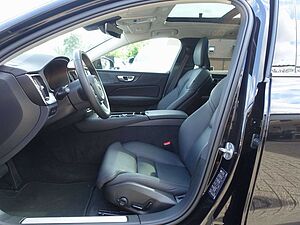 Volvo  Ultra T6 AWD Dark/AHK/Pano/H&K/BLIS/