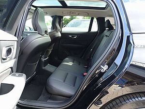 Volvo  Ultra T6 AWD Dark/AHK/Pano/H&K/BLIS/