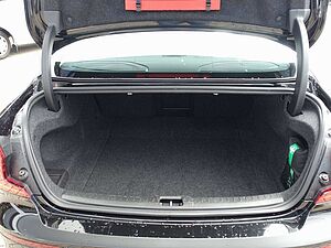 Volvo  Ultimate B5 AWD Dark/Pano/H&K/BLIS/Memory