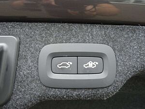 Volvo  Recharge Ultimate T8 AWD/B&W/HeadUP/Massage