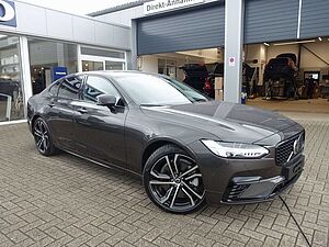 Volvo  Recharge Ultimate T8 AWD/B&W/HeadUP/Massage