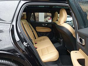 Volvo  Ultra Dark T6 AWD/Massage/AHK/B&W/360°/BLIS