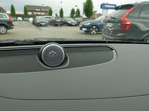 Volvo  Ultra Dark T6 AWD/Massage/AHK/B&W/360°/BLIS