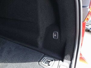 Volvo  B5 Ultimate Dark AWD/360°Cam/AHK/Standhz.