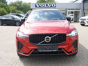 Volvo  B5 Ultimate Dark AWD/360°Cam/AHK/Standhz.