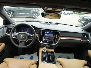 Volvo  Ultra T6 AWD/Massage/B&W/360°/AHK/HeadUP/BLS