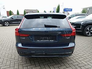 Volvo  Ultra T6 AWD/Massage/B&W/360°/AHK/HeadUP/BLS