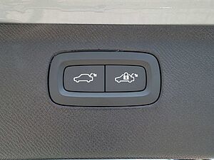 Volvo  Recharge Ultimate T8 AWD/Massage/Pano/B&W