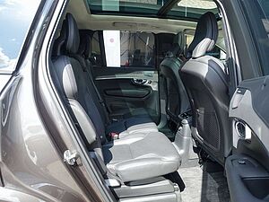 Volvo  Ultra Dark T8 AWD/360°/HeadUP//B&W/Massage