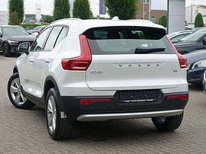 Volvo  Core B3 Mild-Hybrid/Kamera/Pilot/Memory/LED