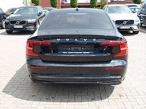 Volvo  B5 AWD Ultimate Dark/Pano/360°/H&K/BLIS