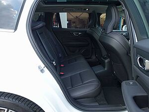 Volvo  T6 Twin Engine AWD Inscription/Pano/HeadUP
