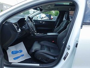 Volvo  T6 Twin Engine AWD Inscription/Pano/HeadUP
