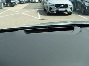 Volvo  Recharge Ultimate T8 AWD/Massage/360°/B&W