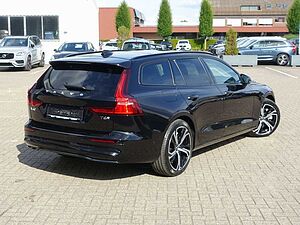 Volvo  Plus T6 AWD Plug-in Hybrid/Pano/360°/AHK