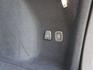 Volvo  Plus T6 AWD Plug-in Hybrid/Pano/360°/AHK