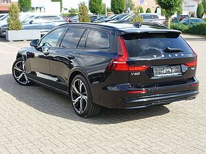 Volvo  Plus T6 AWD Plug-in Hybrid/Pano/360°/AHK