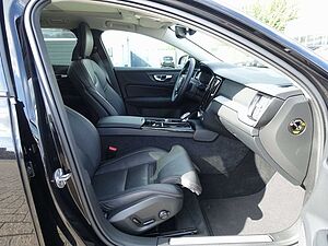 Volvo  Plus T6 AWD Plug-in Hybrid/Pano/360°/AHK