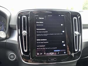 Volvo  B4 Mild-Hybrid Plus Dark/360°/H&K/Memory