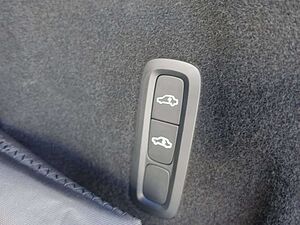 Volvo  Recharge Black Edition Plus T6 AWD/360°/