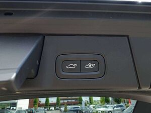 Volvo  Ultimate B5 AWD/B&W/Massage