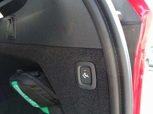 Volvo  Recharge Plus Dark T8 AWD/AHK/Pano/360°/H&K
