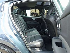 Volvo  B5 AWD Ultimate/360°/Memory/Head-UP