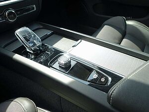 Volvo  B5 AWD Ultimate/360°/Memory/Head-UP