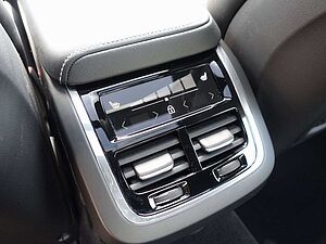 Volvo  B5 AWD Ultimate/360°/Memory/Head-UP