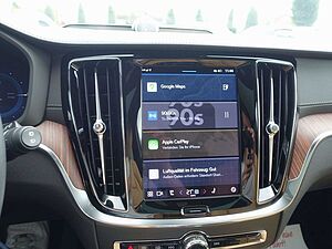 Volvo  Ultra Dark T6 AWD Plug-in Hybrid B&W/AHK/360