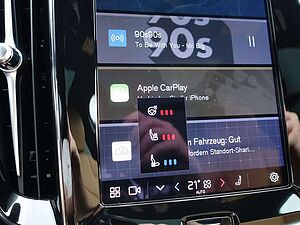 Volvo  Ultra Dark T6 AWD Plug-in Hybrid B&W/AHK/360