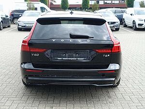 Volvo  Ultra Dark T6 AWD Plug-in Hybrid B&W/AHK/360
