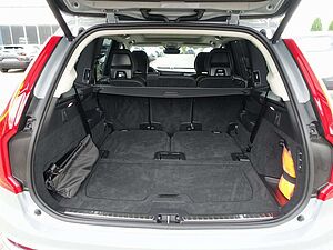 Volvo  Plus Bright T8 AWD HUD/B&W/FOUR-C/AHK/360
