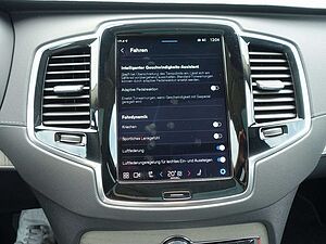 Volvo  Plus Bright T8 AWD HUD/B&W/FOUR-C/AHK/360