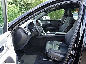 Volvo  Black Edition Plus T8 AWD/360°Cam/HeadUp