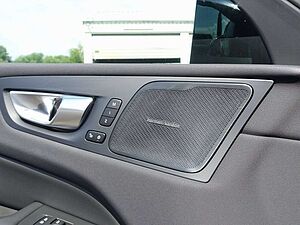 Volvo  Black Edition Plus T8 AWD/360°Cam/HeadUp