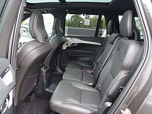 Volvo  Plus Bright T8 AWD PANO/B&W/FOUR-C/AHK/BLIS