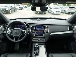 Volvo  Plus Bright T8 AWD PANO/B&W/FOUR-C/AHK/BLIS