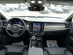 Volvo  Recharge Ultimate T8 AWD B&W/HUD/SHD/360°