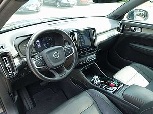 Volvo  D4 AWD Inscription PANO/AHK/KAM/BLIS/SHZ