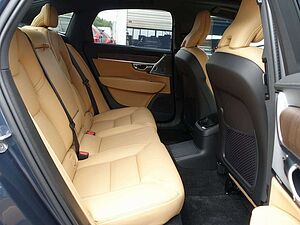 Volvo  Recharge Ultimate Brigh T8 AWD B&W/PANO/LUFT
