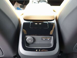 Volvo  Recharge Ultimate Brigh T8 AWD B&W/PANO/LUFT