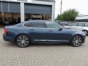 Volvo  Recharge Ultimate Brigh T8 AWD B&W/PANO/LUFT