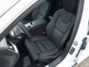 Volvo  Ultra T6 AWD Plug-in Hybrid/360°Cam/AHK/BLIS