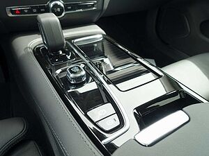 Volvo  Ultra T6 AWD Plug-in Hybrid/360°Cam/AHK/BLIS
