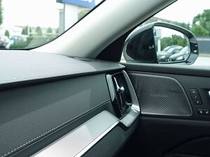 Volvo  Ultra T6 AWD Plug-in Hybrid/360°Cam/AHK/BLIS