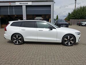 Volvo  Ultra T6 AWD Plug-in Hybrid/360°Cam/AHK/BLIS