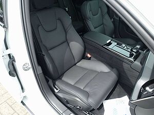 Volvo  Ultra T6 AWD Plug-in Hybrid/360°Cam/AHK/BLIS