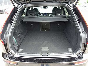 Volvo  Black Edition Ultra T6 AWD B&W/PANO/HUD/360